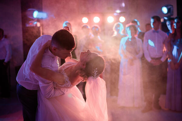 Svatební tanec dárkový poukaz první tanec novomanželé svatebčané